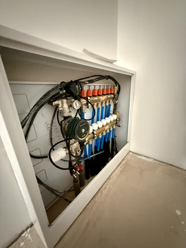 Prodej novostavby RD 5+kk s garáží, Veltrusy okr. Mělník