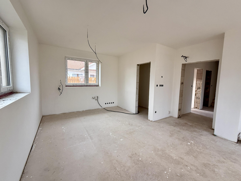 Prodej novostavby RD 5+kk s garáží, Veltrusy okr. Mělník